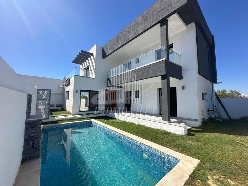 une belle villa avec piscine située à hammamet